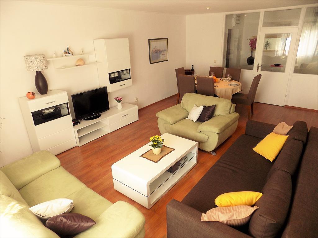 Apartment Anamarija 니바이스 외부 사진